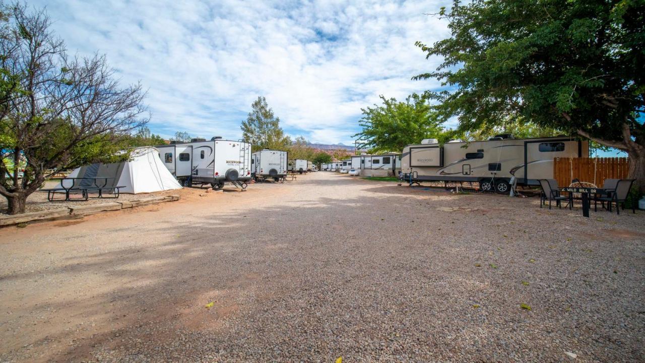 OK RV Park Glamping Tipi OK55 Hotel Moab Bagian luar foto