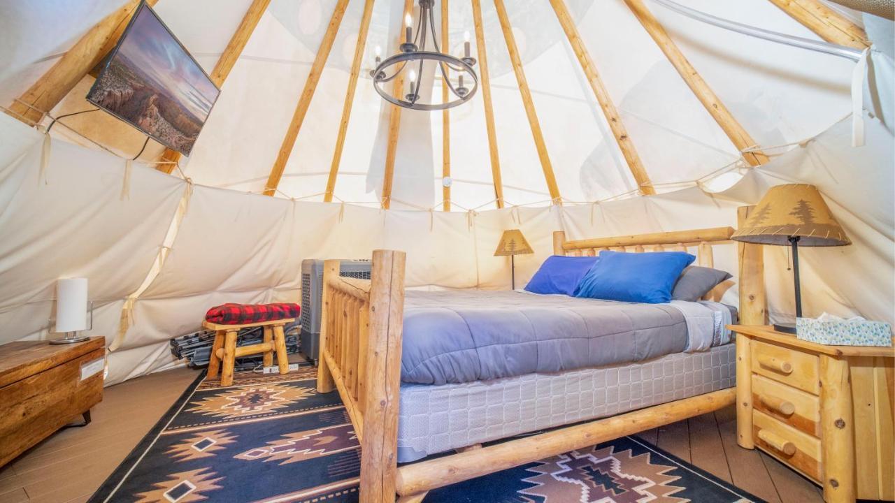 OK RV Park Glamping Tipi OK55 Hotel Moab Bagian luar foto