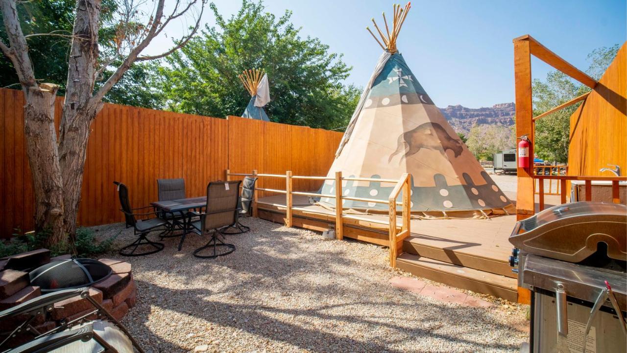 OK RV Park Glamping Tipi OK55 Hotel Moab Bagian luar foto